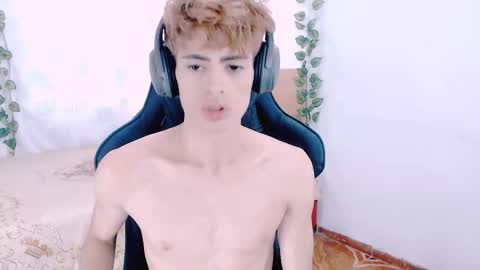 David online show from February 12, 11:47 am