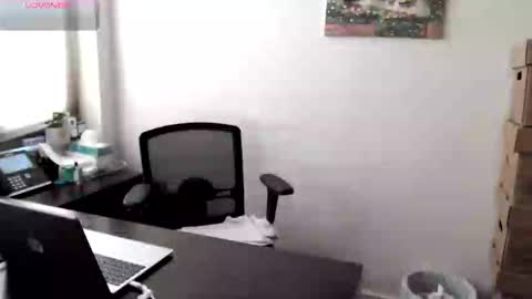 Snapshot of todd_dantes chatting on September 27, 10:02 am Todd online show from September 27, 10:02 am