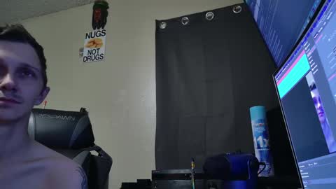 tokensarefun12801 online show from May 25, 10:43 am