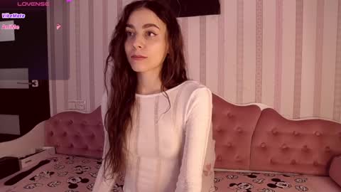 Alice online show from December 15, 8:25 pm