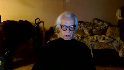 tom112292014 online show from April 12, 1:20 am