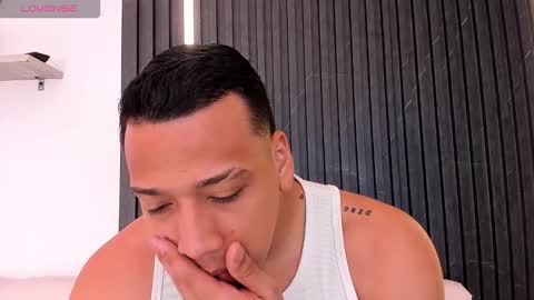 Tom muscle1 online show from November 23, 12:47 pm