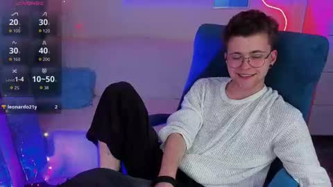tomas_norton online show from June 10, 8:40 pm