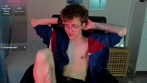 tomas_norton online show from March 28, 8:54 pm