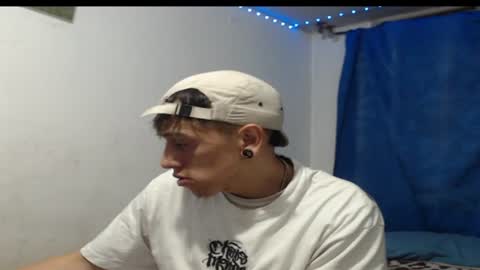 tomas_turbado_ online show from July 28, 5:16 am