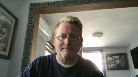 Hola online show from January 15, 8:48 pm