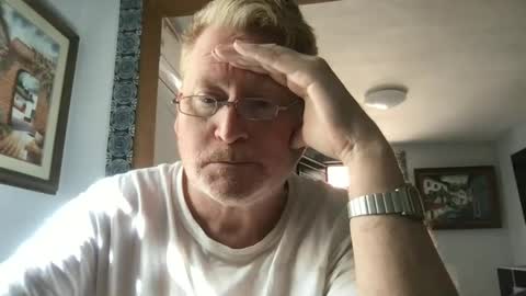 Hola online show from January 23, 9:07 pm