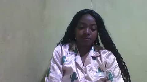 tomboasy online show from October 6, 7:10 pm