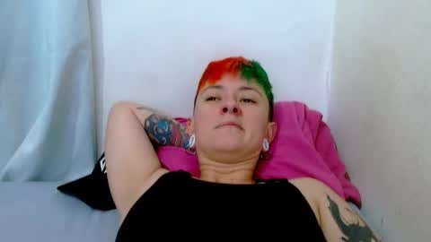 Blue online show from January 15, 8:50 pm