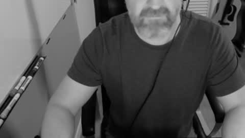 tombrockmoen2 online show from September 28, 4:32 am