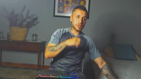 tomDavisXl online show from March 22, 1:53 am