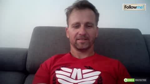 Snapshot of tomhardic chatting on October 6, 11:50 am TOM online show from October 6, 11:50 am