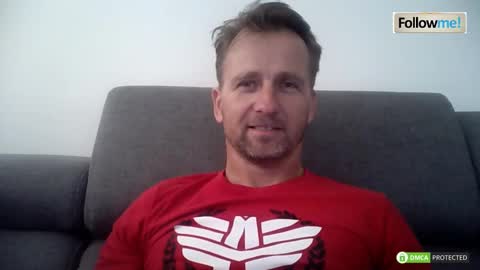 Snapshot of tomhardic chatting on October 12, 12:53 pm TOM online show from October 12, 12:53 pm