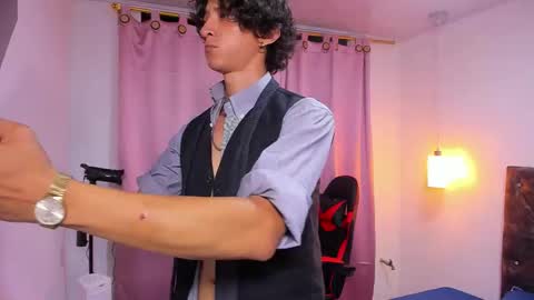 TOMMY BELLINE online show from October 22, 3:21 am
