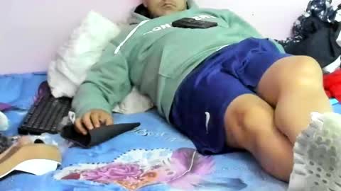 Snapshot of tommy_sex79 chatting on February 23, 2:25 pm tommy sex79 online show from February 23, 2:25 pm