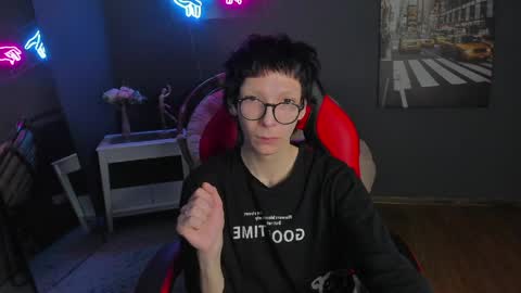 tommy_stars online show from April 24, 5:53 am