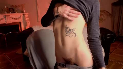 tommy_stars online show from April 12, 7:45 am