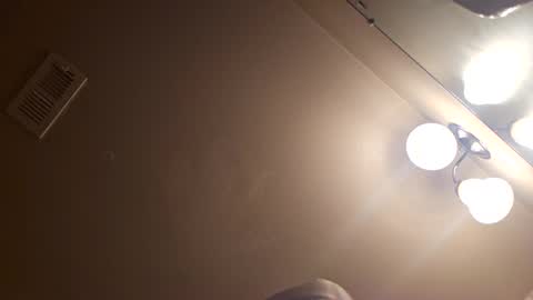 Snapshot of tommypressure chatting on October 1, 11:53 am tommypressure online show from October 1, 11:53 am