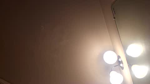 Snapshot of tommypressure chatting on October 29, 11:45 am tommypressure online show from October 29, 11:45 am