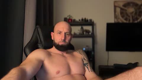 Thomas Fit online show from March 3, 10:28 pm