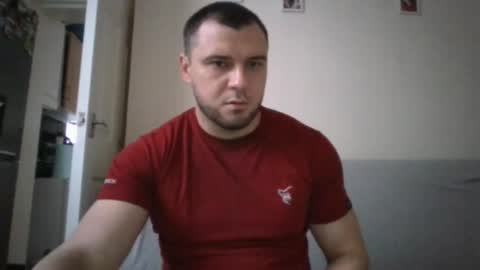 Snapshot of tommyy19901 chatting on December 5, 8:05 am tommyy19901 online show from December 5, 8:05 am