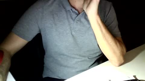 Tom online show from January 16, 4:39 pm