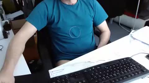 Tom online show from February 20, 11:23 am