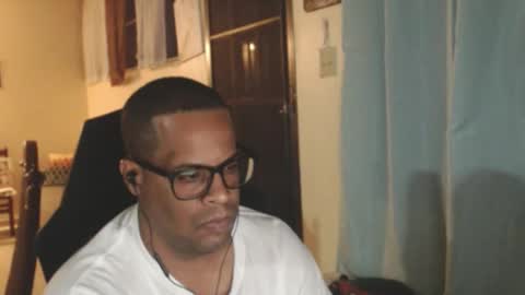 Antonio online show from March 17, 2:05 am