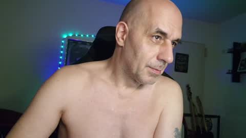 toninspektor online show from December 18, 8:36 pm