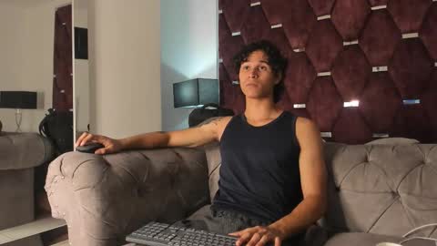 Tony Benedetti online show from February 1, 8:28 pm