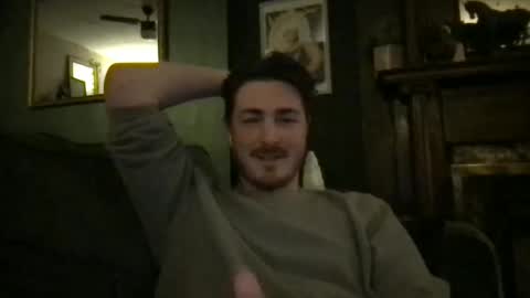 Snapshot of tonydigitt chatting on February 19, 8:33 am tonyd online show from February 19, 8:33 am