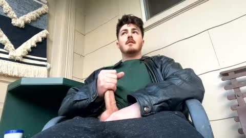 Snapshot of tonydigitt chatting on February 27, 10:31 pm tonyd online show from February 27, 10:31 pm