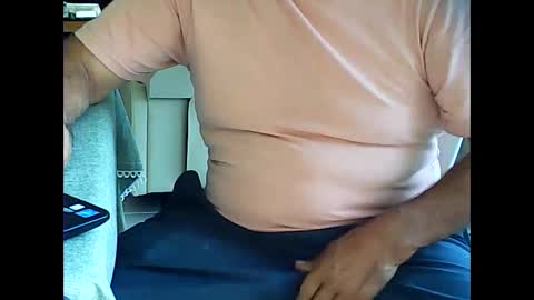 tonymcfly99 online show from February 1, 8:26 pm