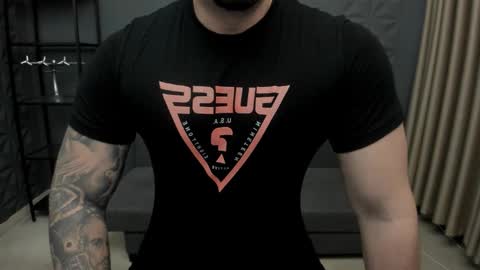 TonyWilcox online show from November 3, 6:14 am