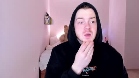 Snapshot of toohornyserj chatting on February 3, 8:03 pm toohornyserj online show from February 3, 8:03 pm