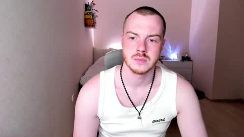 Snapshot of toohornyserj chatting on October 12, 9:16 pm toohornyserj online show from October 12, 9:16 pm