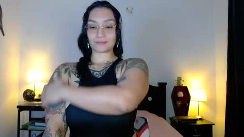 toothyy online show from April 11, 12:59 am