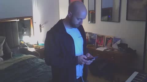 tootsybird online show from April 12, 3:54 am