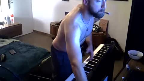 tootsybird69 online show from July 31, 7:26 pm