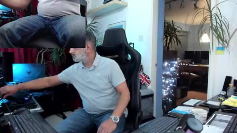 topalphaboss online show from October 25, 11:16 pm