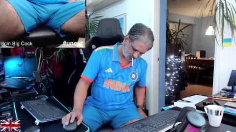 topalphaboss online show from December 3, 4:51 pm