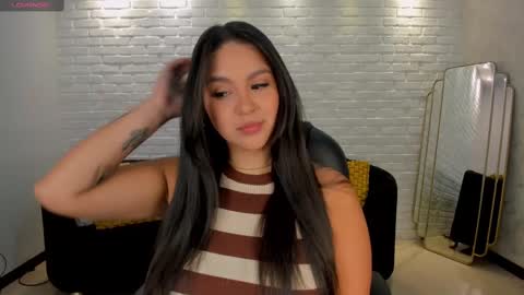 Tori Cross online show from March 5, 12:22 pm