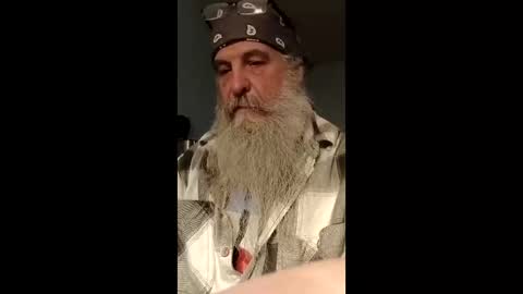 totallyawesome_65 online show from December 4, 7:30 am