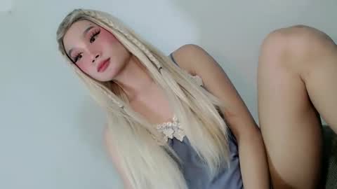 iloveyou AZ online show from May 28, 12:58 pm