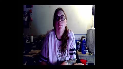 Toxiclove1311 online show from October 12, 1:53 am