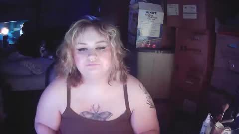 toxicsamarha online show from November 8, 8:17 am