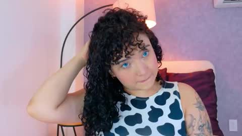 tracielowe_w online show from January 14, 3:25 am