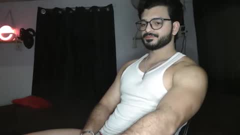 travisandnina online show from February 14, 3:59 pm