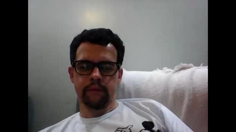 trcarvalho online show from October 25, 7:58 pm