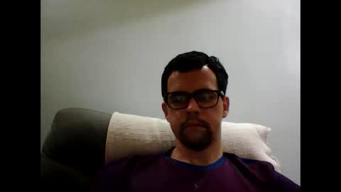 trcarvalho online show from October 24, 6:52 pm